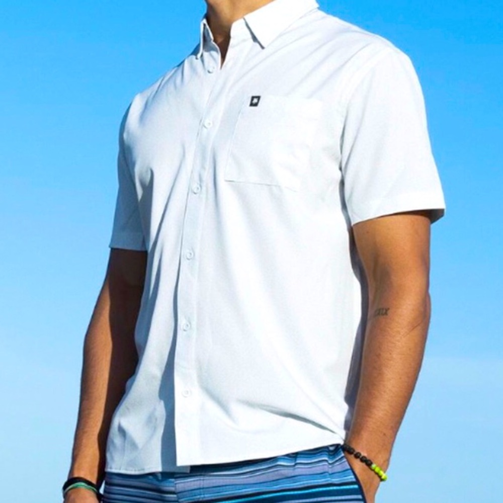 ✨👕 Laird Short Sleeve Pocket Shirt L 💕✨